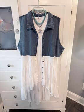 Young threads Sleeveless Two-Tone Button-Front dress/kimono/jacket- White & Blue